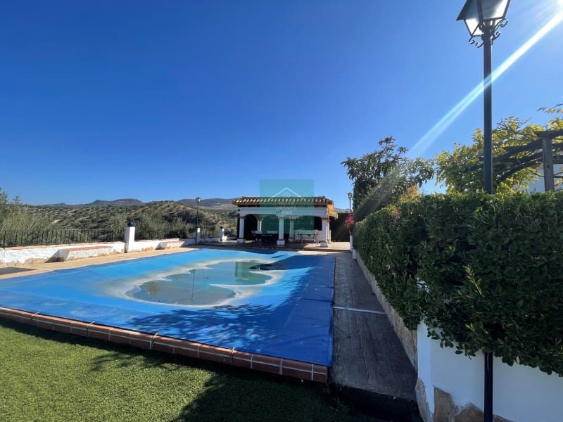 2 soveværelse Finca/Landehus til salg i Zagrilla - € 350.000 (Ref: 8863025)