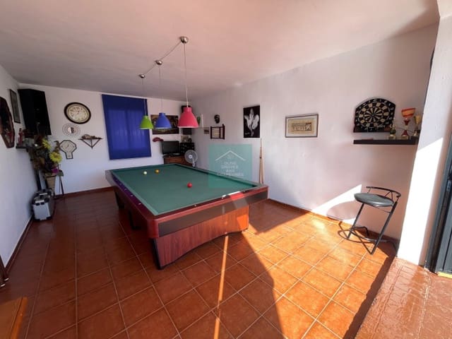 2 soveværelse Finca/Landehus til salg i Zagrilla, Priego de Córdoba - € 350.000 (Ref: 8863025)