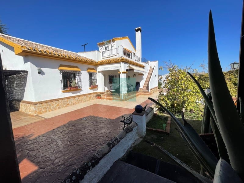 2 soveværelse Finca/Landehus til salg i Zagrilla - € 350.000 (Ref: 8863025)