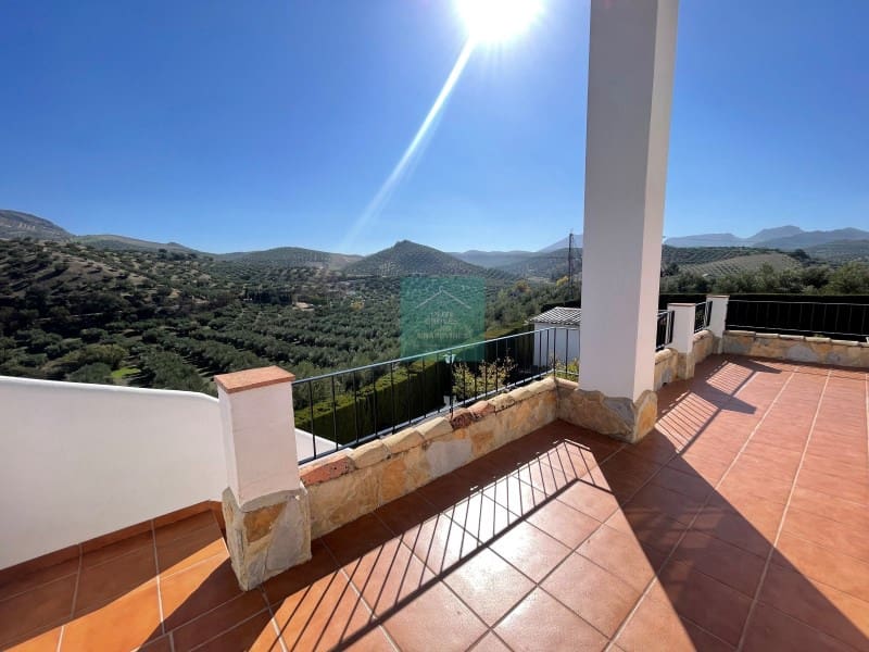 2 soveværelse Finca/Landehus til salg i Zagrilla - € 350.000 (Ref: 8863025)