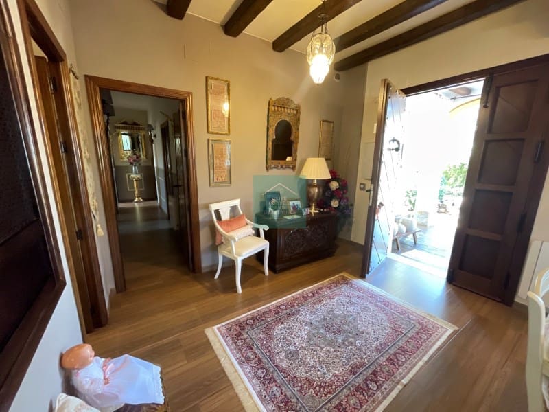 2 soveværelse Finca/Landehus til salg i Zagrilla - € 350.000 (Ref: 8863025)