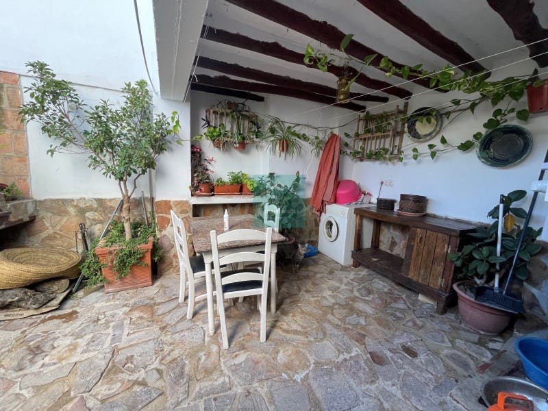 3 soveværelse Finca/Landehus til salg i Zagrilla - € 120.000 (Ref: 8863026)