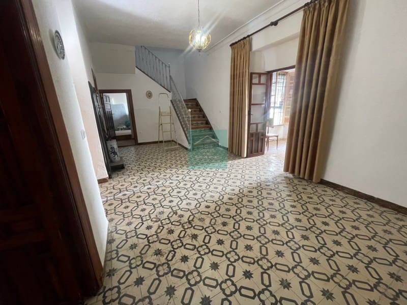 7 soveværelse Villa til salg i Fuente-Tojar - € 120.000 (Ref: 8863033)