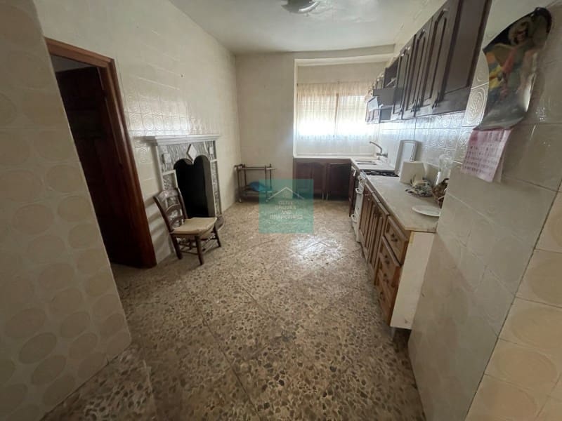 7 soveværelse Villa til salg i Fuente-Tojar - € 120.000 (Ref: 8863033)