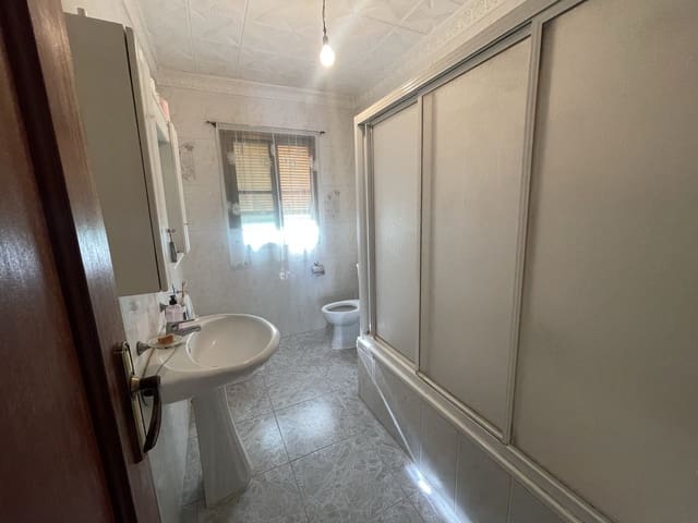 4 soveværelse Byhus til salg i Fuente-Tójar - € 79.950 (Ref: 8904629)