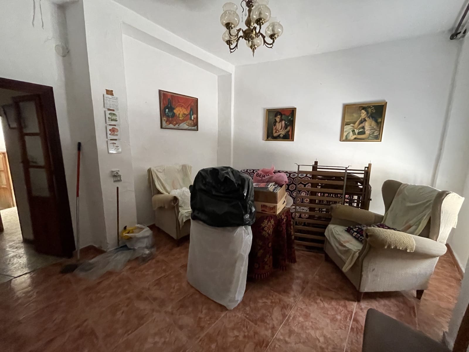 6 soveværelse Byhus til salg i Priego de Cordoba - € 49.999 (Ref: 9066676)