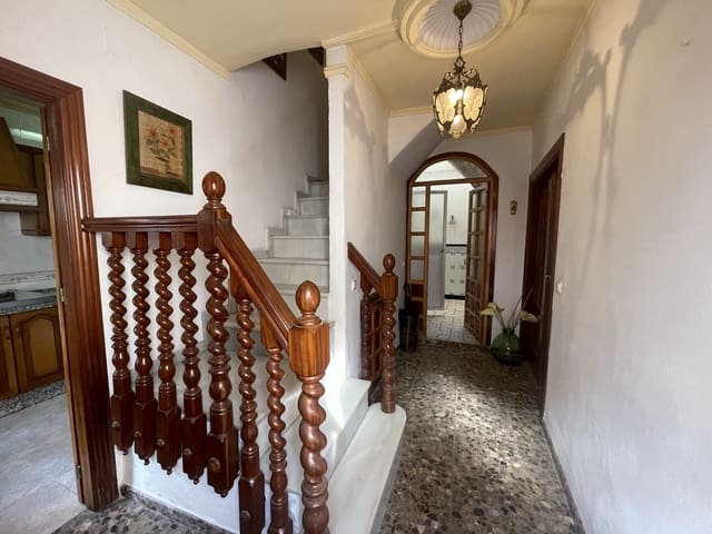 3 soverom Hus til salgs i Priego de Córdoba - € 43 000 (Ref: 9181967)