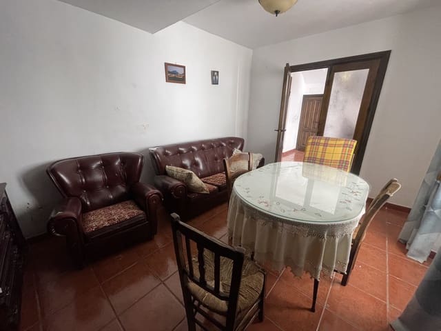 4 soverom Hus til salgs i Priego de Córdoba - € 90 000 (Ref: 9230226)