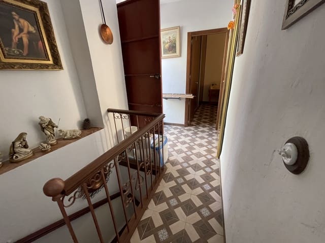 5 bedroom Townhouse for sale in Priego de Córdoba - € 88,000 (Ref: 9265126)