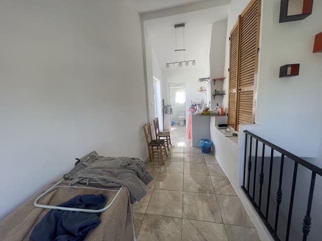 2 soveværelse Byhus til salg i Castillo de Locubín - € 59.000 (Ref: 9265537)