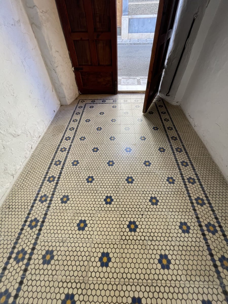 7 bedroom Townhouse for sale in Priego de Cordoba - € 120,000 (Ref: 9293993)