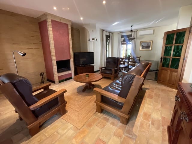 5 chambre Villa/Maison Mitoyenne à vendre à Jaén ville - 495 000 € (Ref: 9341746)