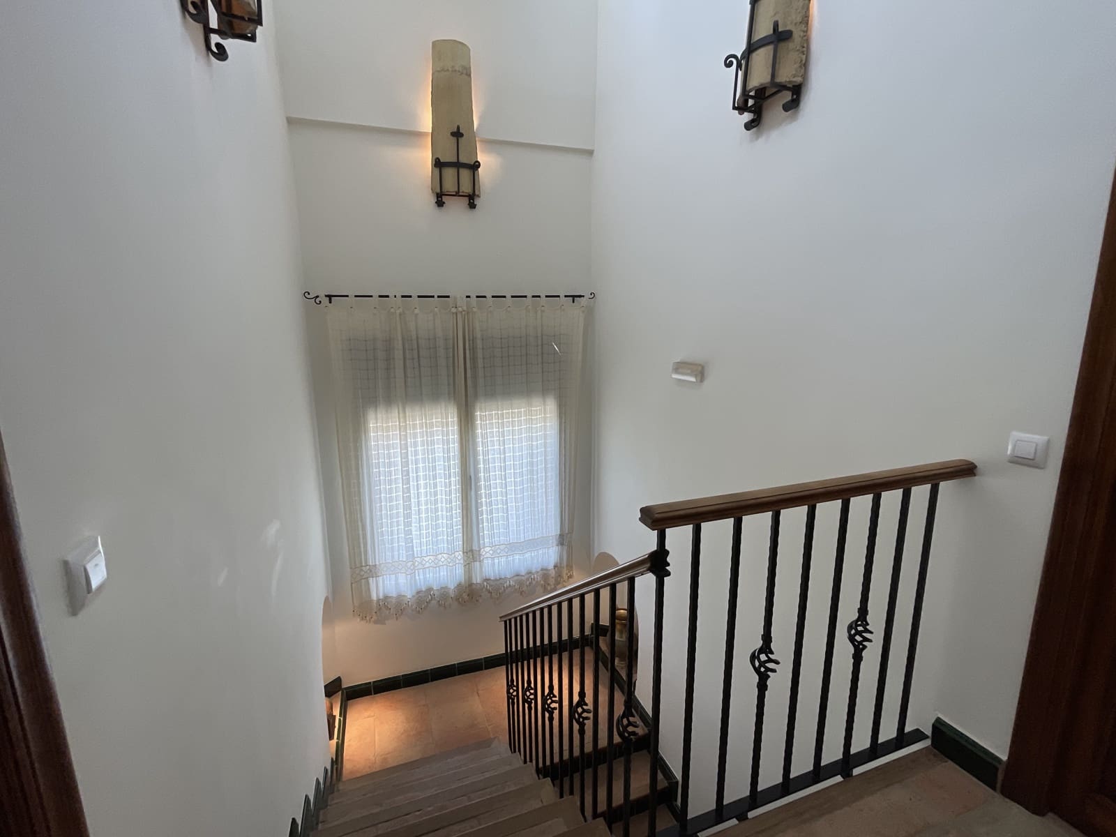5 Zimmer Reihenhaus zu verkaufen in Jaen Stadt - 495.000 € (Ref: 9341746)