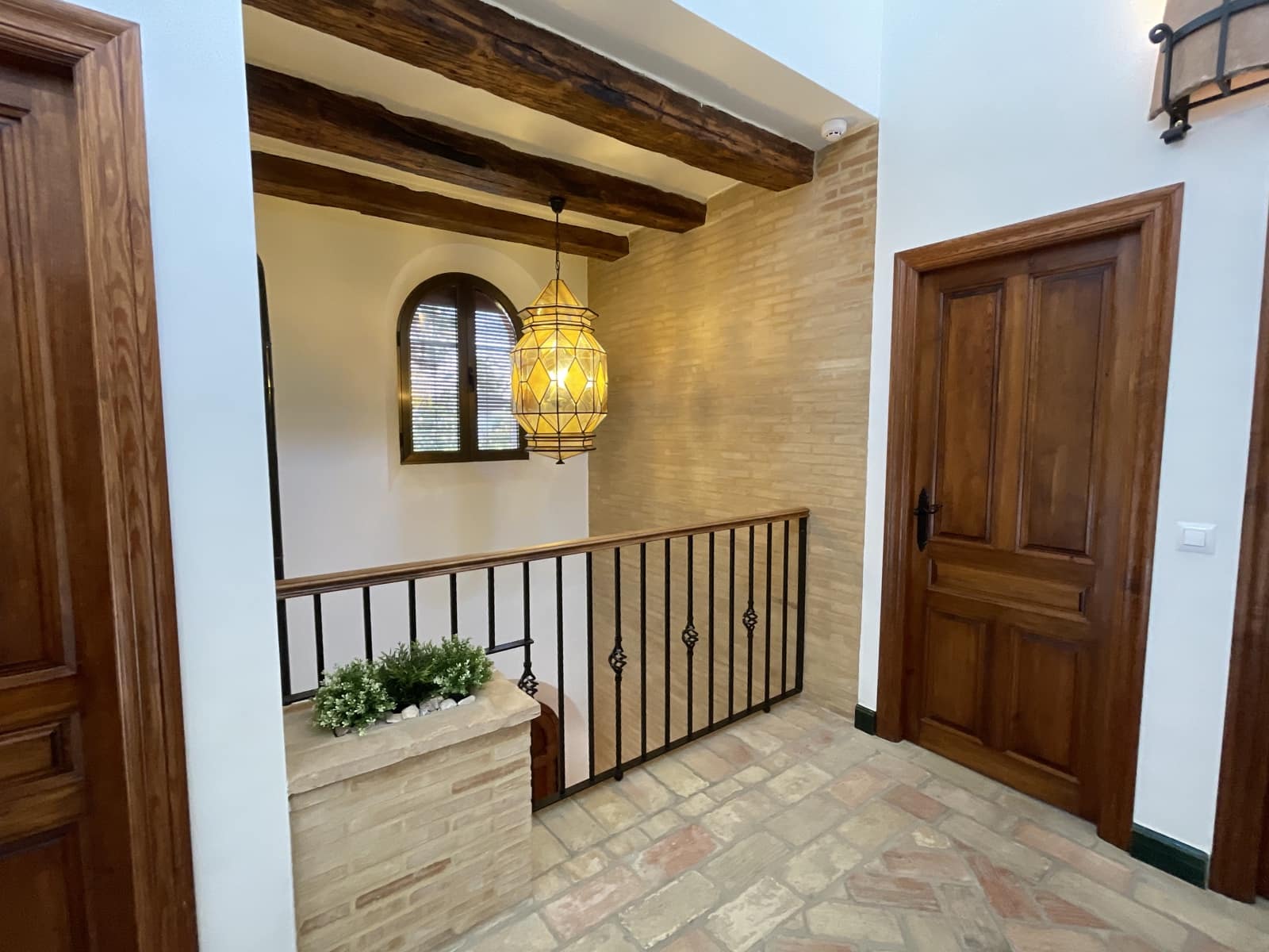 5 Zimmer Reihenhaus zu verkaufen in Jaen Stadt - 495.000 € (Ref: 9341746)