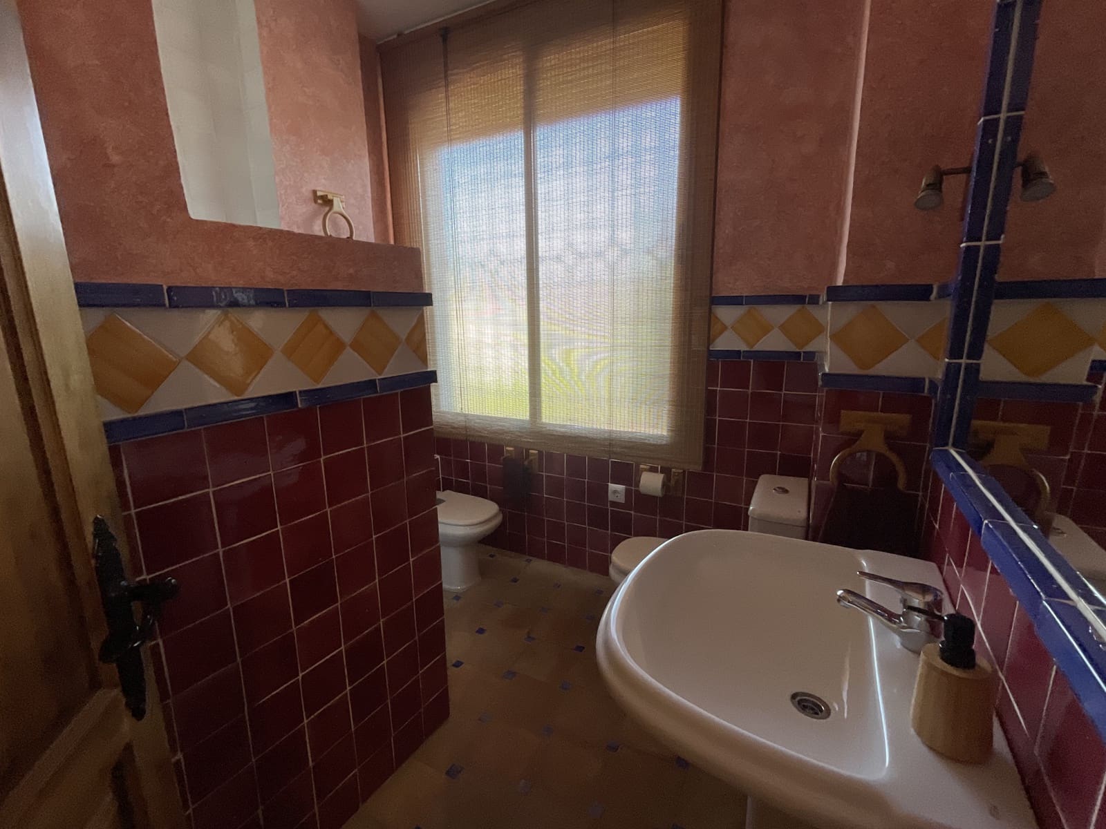 5 Zimmer Reihenhaus zu verkaufen in Jaen Stadt - 495.000 € (Ref: 9341746)