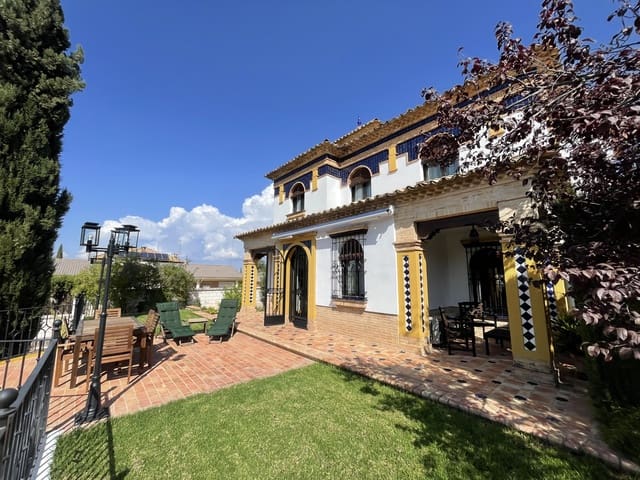 5 chambre Villa/Maison Mitoyenne à vendre à Jaén ville - 495 000 € (Ref: 9341746)