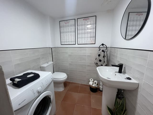 Huis te koop in Priego de Córdoba - € 69.950 (Ref: 9353028)
