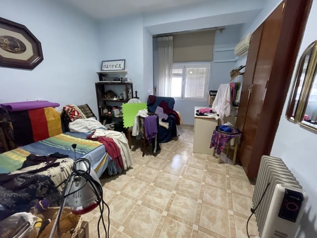 7 bedroom Business for sale in Priego de Córdoba - € 240,000 (Ref: 9388649)