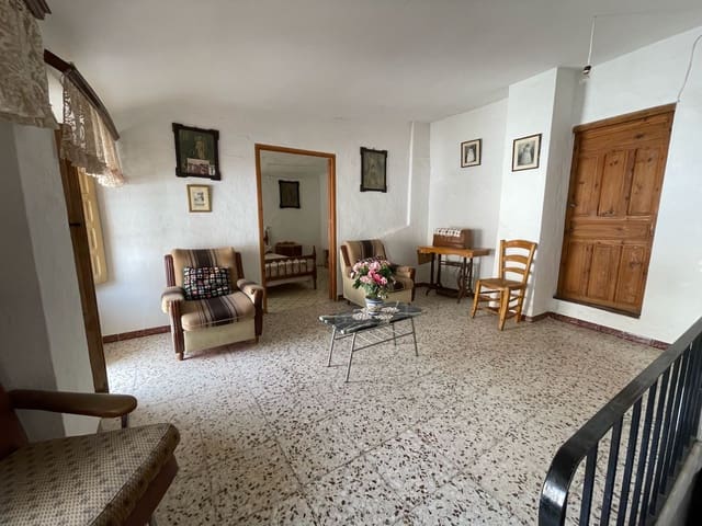 3 quarto Casa em Banda para venda em Castil de Campos, Priego de Córdoba - 35 000 € (Ref: 9536436)