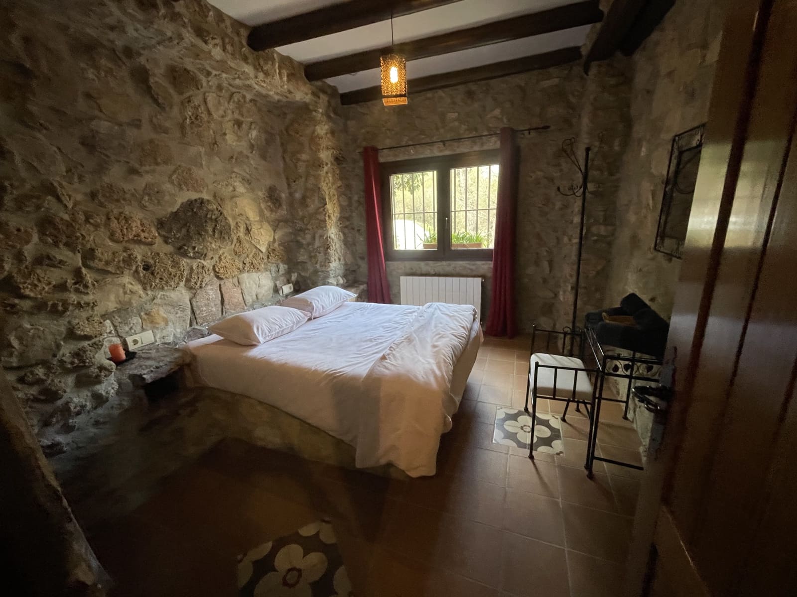 4 sypialnia Finka/Dom wiejski na sprzedaż w Algarinejo - 250 000 € (Ref: 9699667)