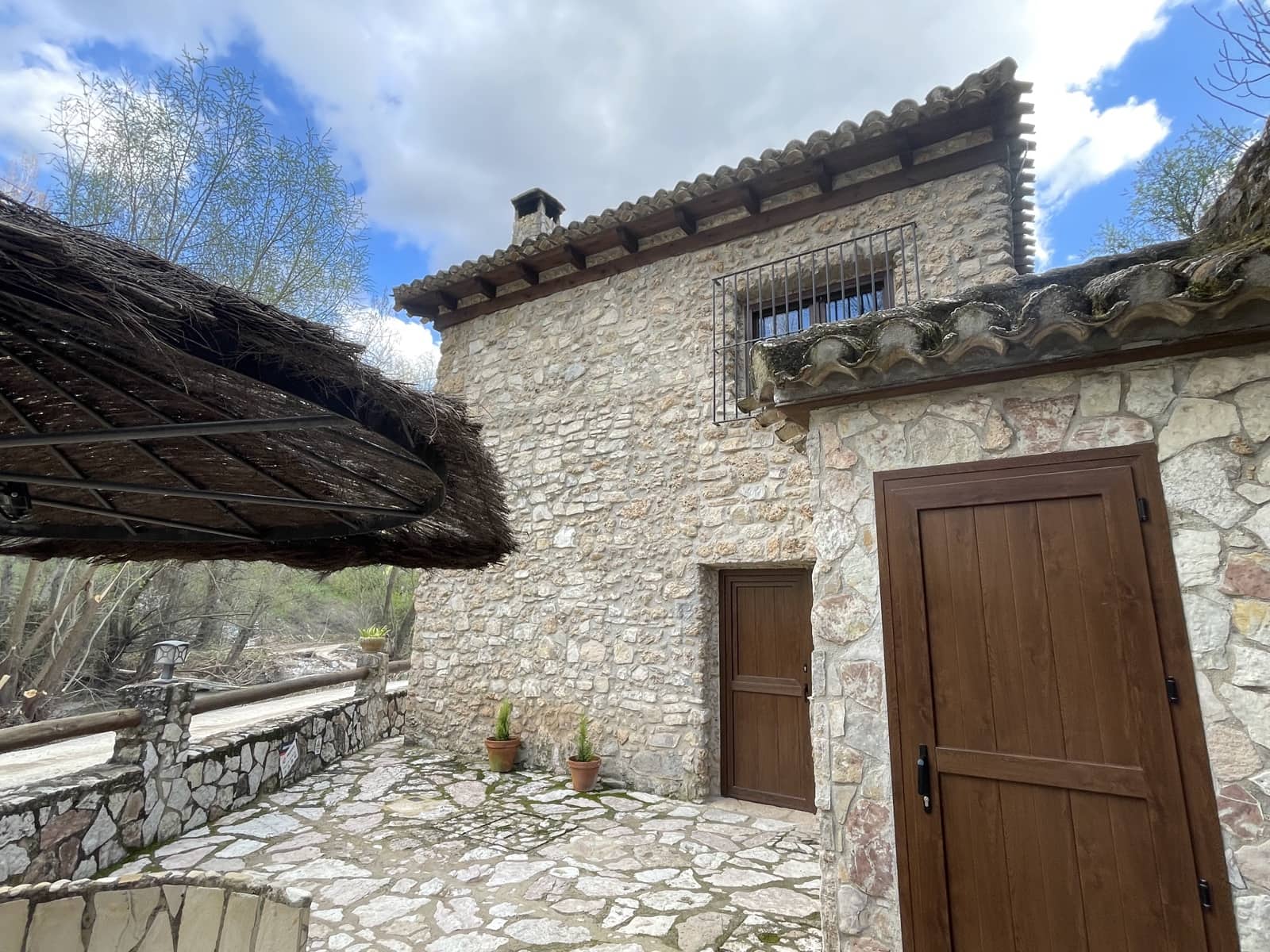 4 sypialnia Finka/Dom wiejski na sprzedaż w Algarinejo - 250 000 € (Ref: 9699667)