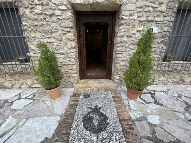 4 chambre Finca/Maison de Campagne à vendre à Algarinejo - 250 000 € (Ref: 9699667)