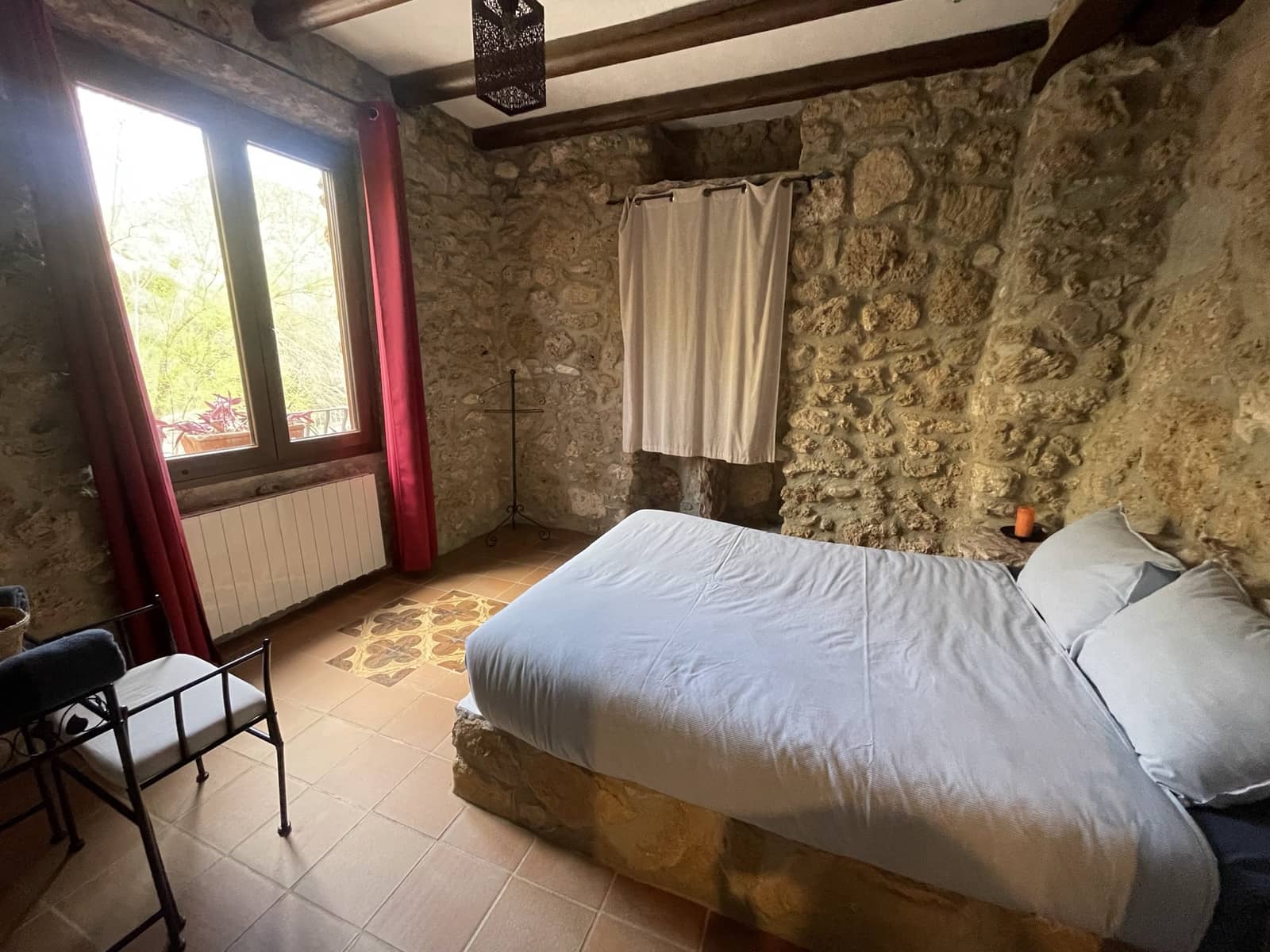 4 bedroom Villa for sale in Algarinejo - € 250,000 (Ref: 9707611)