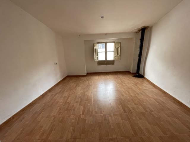 3 chambre Maison de Ville à vendre à Castillo de Locubín - 29 000 € (Ref: 9720343)