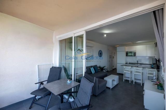 2 slaapkamer Flat te koop in Colonia de Sant Jordi, Ses Salines - € 499.000 (Ref: 10025802)