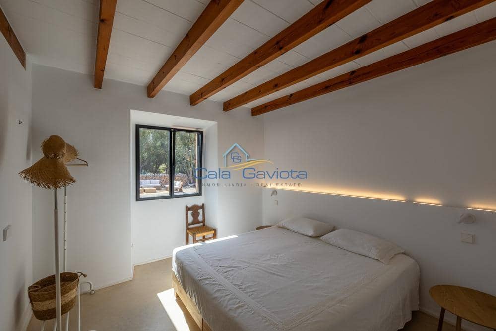 5 bedroom Villa for sale in Felanitx - € 2,390,000 (Ref: 10055363)