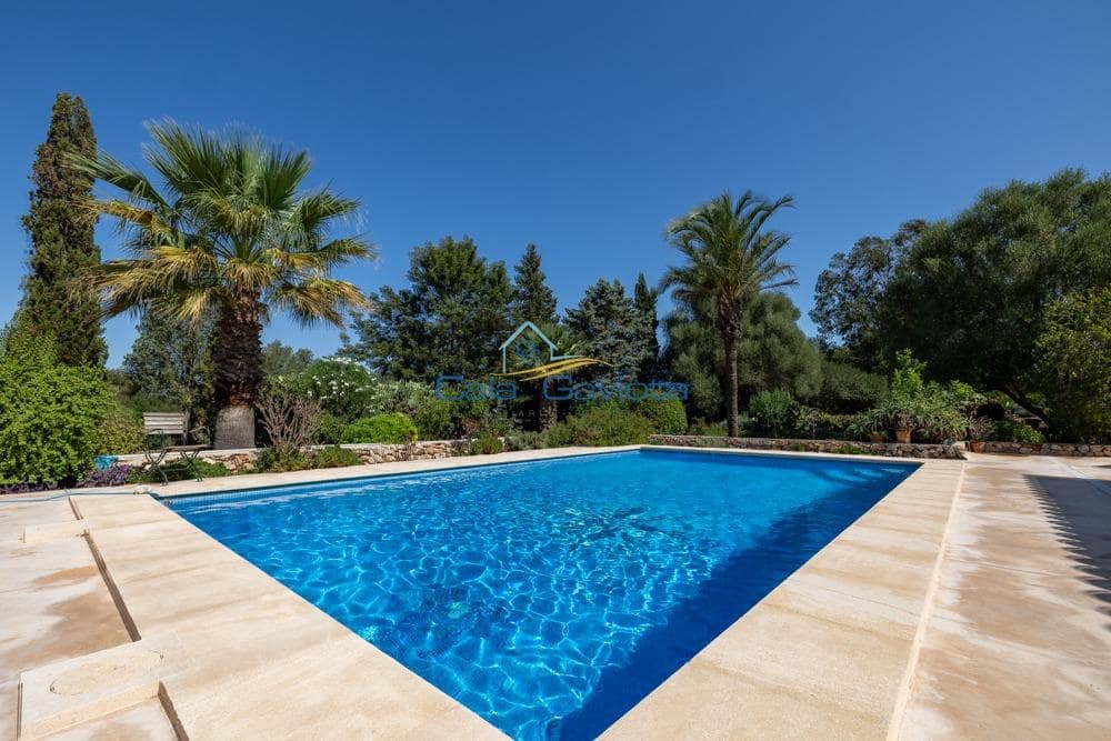 5 bedroom Villa for sale in Felanitx - € 2,390,000 (Ref: 10055363)