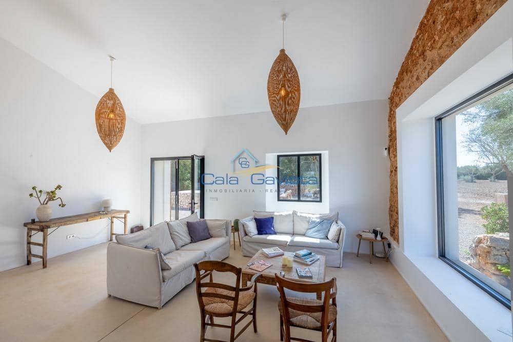 5 bedroom Villa for sale in Felanitx - € 2,390,000 (Ref: 10055363)