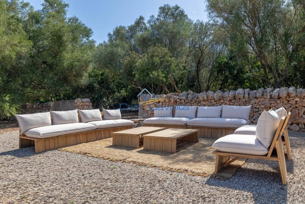 5 bedroom Villa for sale in Felanitx - € 2,390,000 (Ref: 10055363)