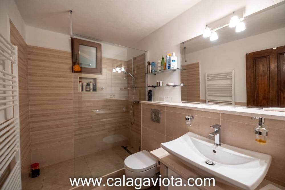 3 bedroom Villa for sale in Ses Salines with pool - € 1,480,000 (Ref: 10109765)