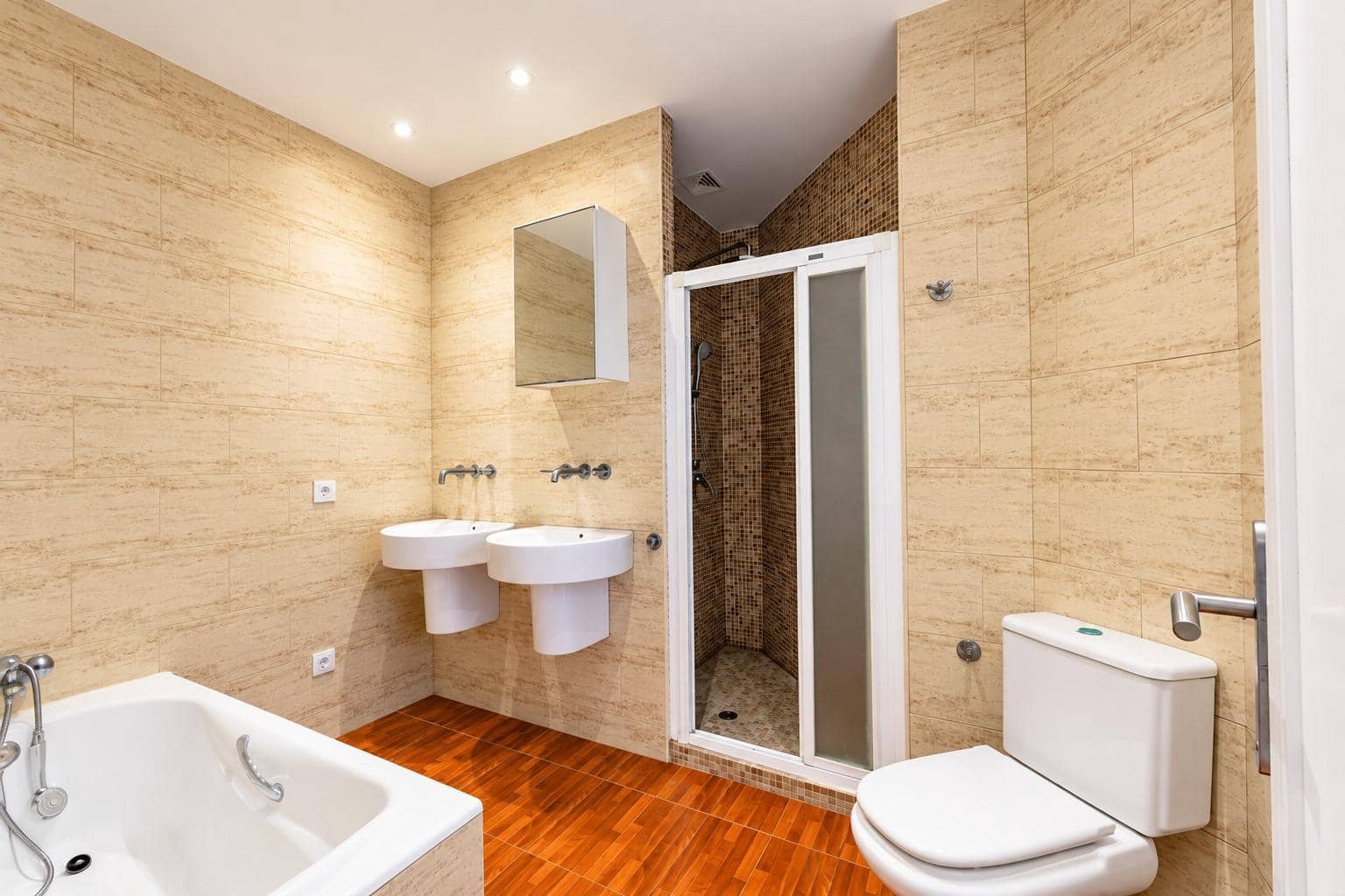 6 quarto Apartamento para venda em Ses Salines - 350 000 € (Ref: 10148877)