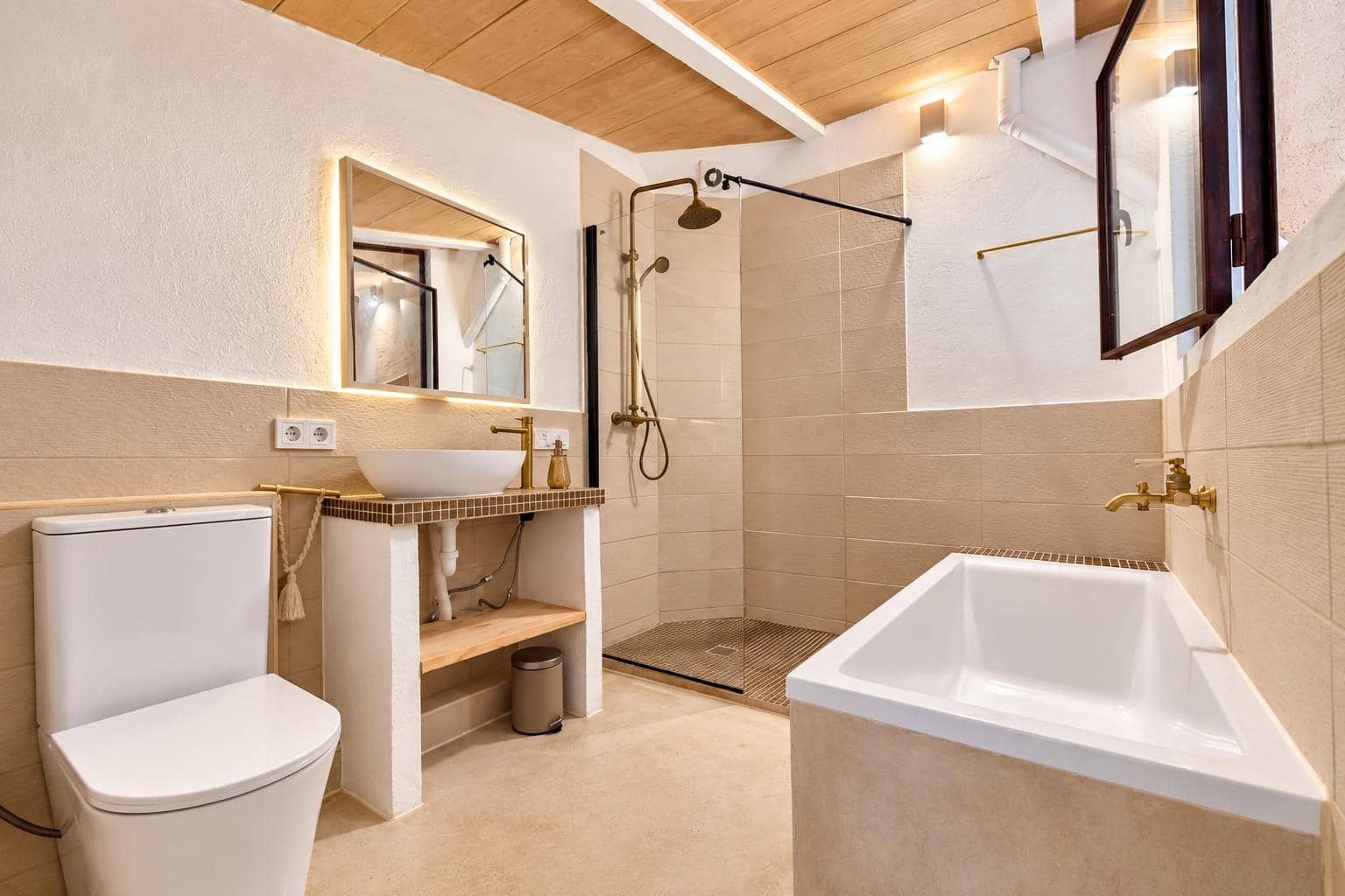 3 sypialnia Dom na sprzedaż w Ses Salines - 690 000 € (Ref: 10155332)