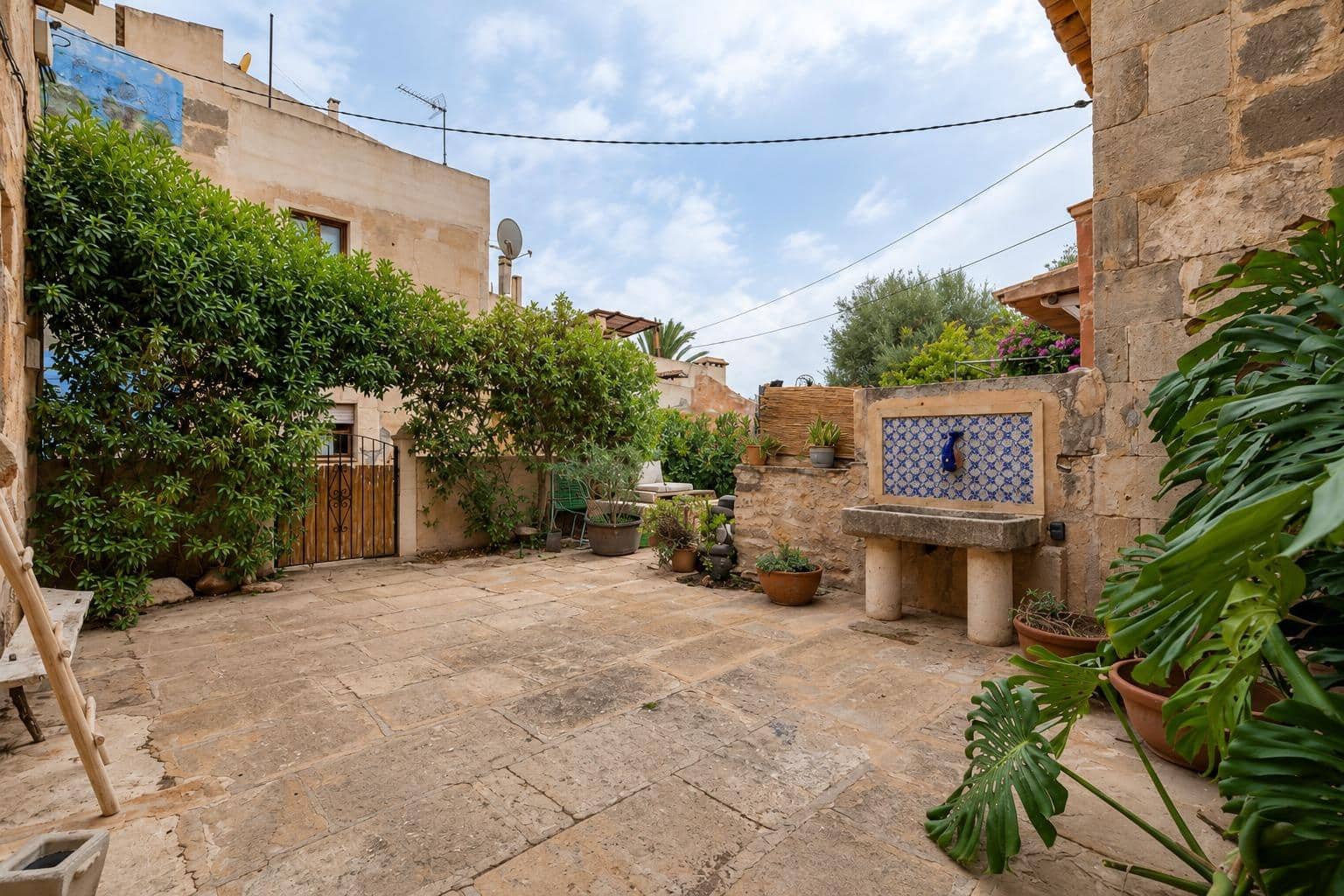 3 sypialnia Dom na sprzedaż w Ses Salines - 690 000 € (Ref: 10155332)