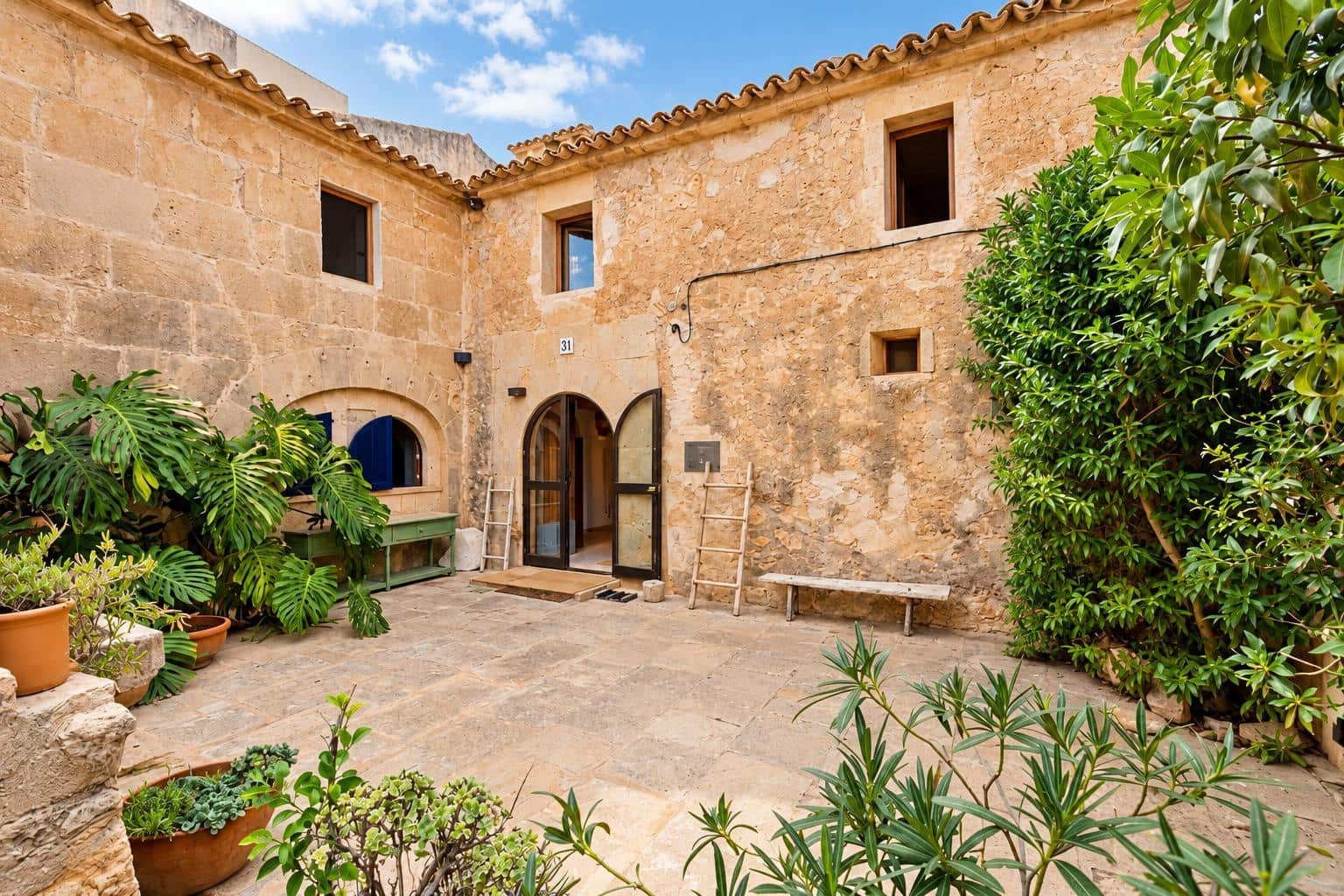 3 sypialnia Dom na sprzedaż w Ses Salines - 690 000 € (Ref: 10155332)
