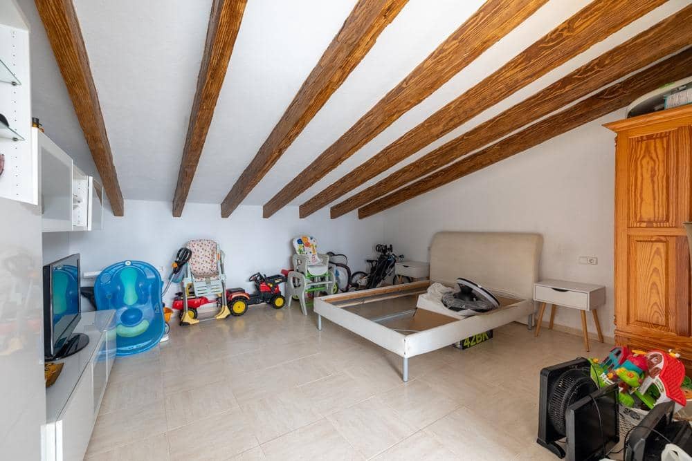 4 camera da letto Villetta a Schiera in vendita in Ses Salines con garage - 525.000 € (Rif: 10187158)