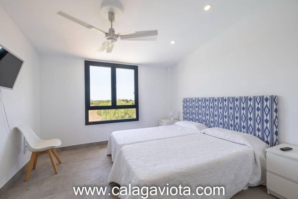 4 slaapkamer Villa te koop in Ses Salines met zwembad garage - € 1.900.000 (Ref: 10187159)