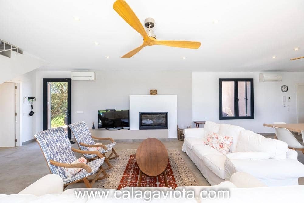 4 slaapkamer Villa te koop in Ses Salines met zwembad garage - € 1.900.000 (Ref: 10187159)