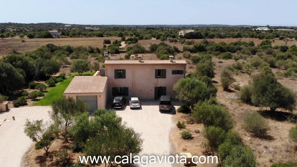 4 slaapkamer Villa te koop in Ses Salines met zwembad garage - € 1.900.000 (Ref: 10187159)