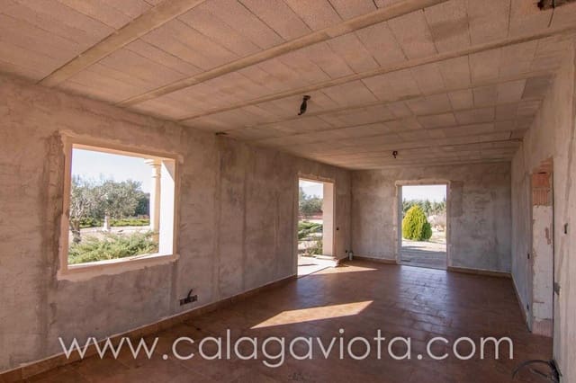 6 soverom Villa til salgs i Ses Salines med svømmebasseng garasje - € 1 300 000 (Ref: 7168120)