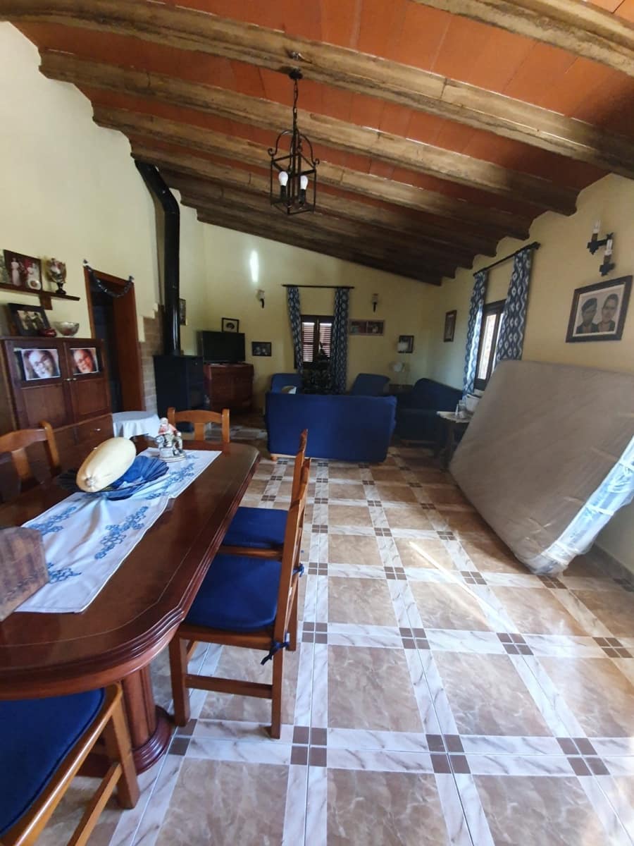 2 soveværelse Villa til salg i Ses Salines med swimmingpool - € 600.000 (Ref: 7168147)