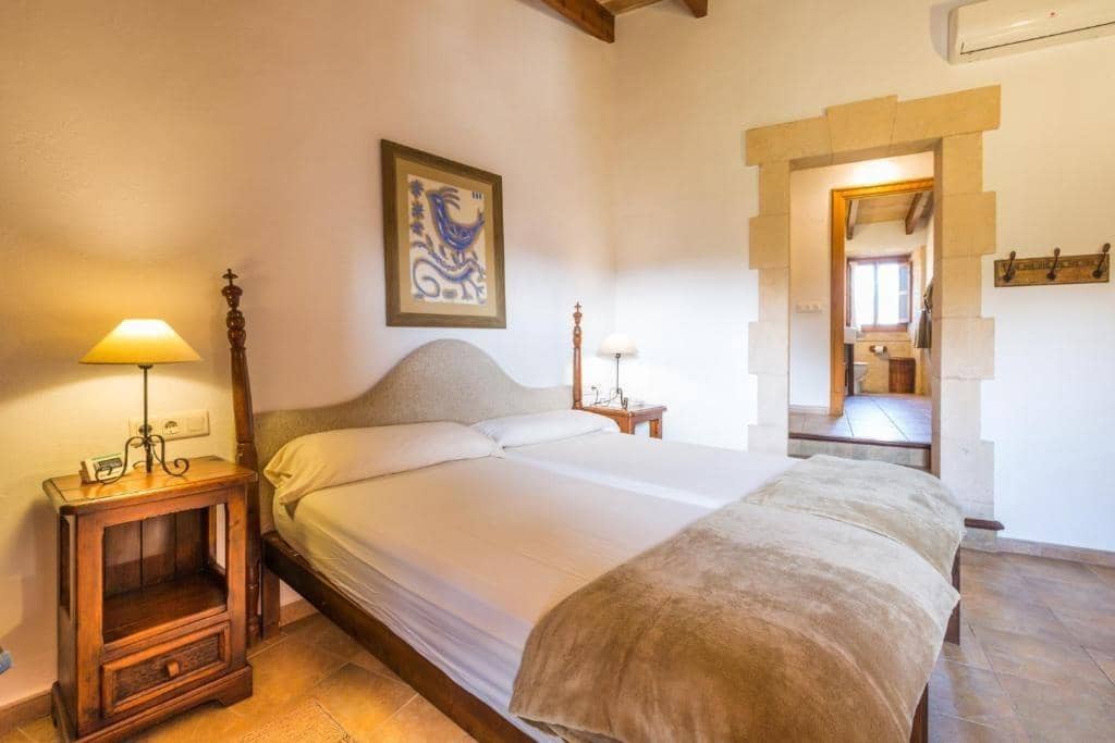 13 chambre Hôtel à vendre à Colonia de Sant Jordi - 6 500 000 € (Ref: 7168148)