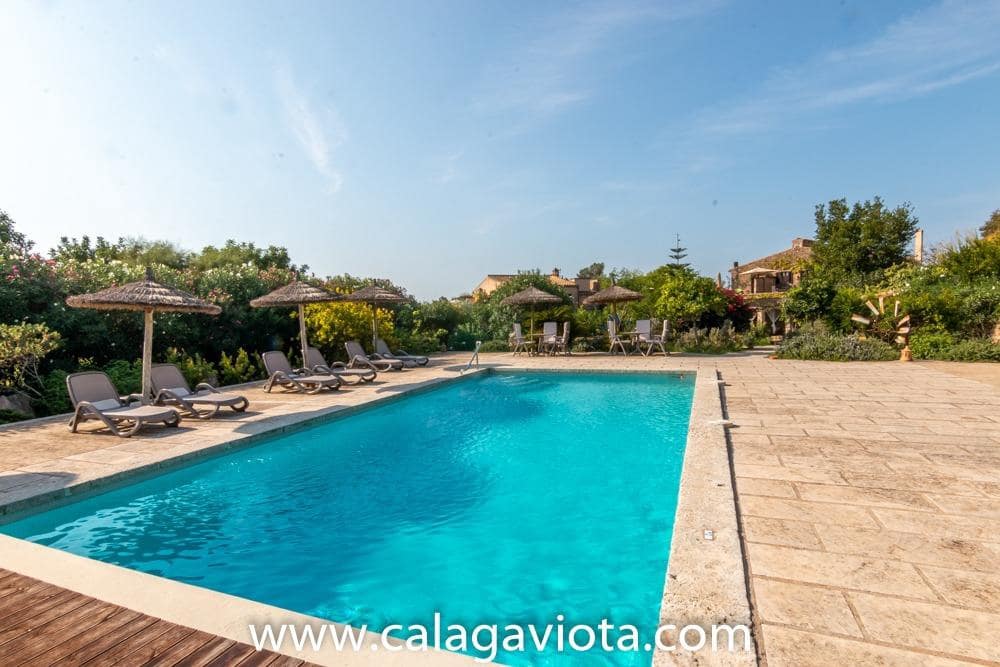 13 chambre Hôtel à vendre à Colonia de Sant Jordi - 6 500 000 € (Ref: 7168148)