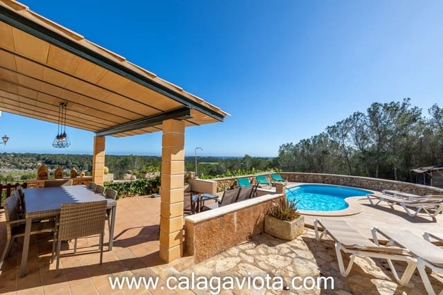 4 chambre Villa/Maison à vendre à Portocolom, Felanitx avec piscine - 1 490 000 € (Ref: 7168184)