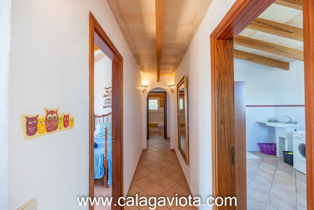 4 soveværelse Villa til salg i Portocolom med swimmingpool - € 1.490.000 (Ref: 7168184)