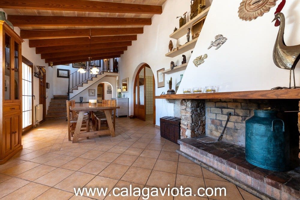 4 soveværelse Villa til salg i Portocolom med swimmingpool - € 1.490.000 (Ref: 7168184)