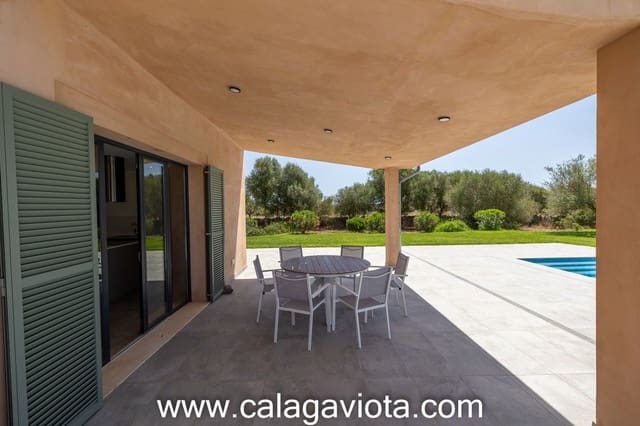 4 bedroom Villa for rent in Ses Salines with pool - € 3,850 (Ref: 7168205)